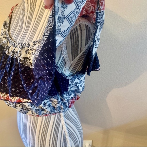 Topia Crop Top Med Ruffled Flutter Sleeves Red White Navy Blue Boho Off Shoulder - Picture 7 of 13